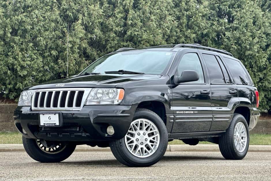 2004 Jeep WJ Grand Cherokee sold for $16,250