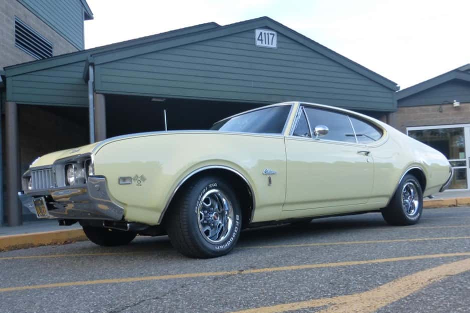1968 Oldsmobile Cutlass sold for $37,250