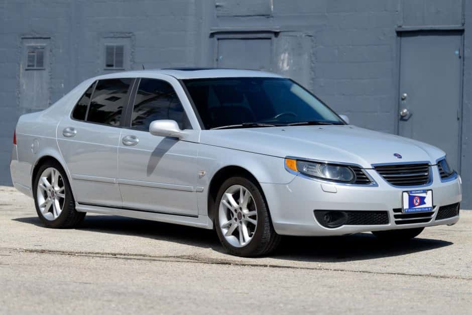 2009 Saab 9-5 sold for $10,400