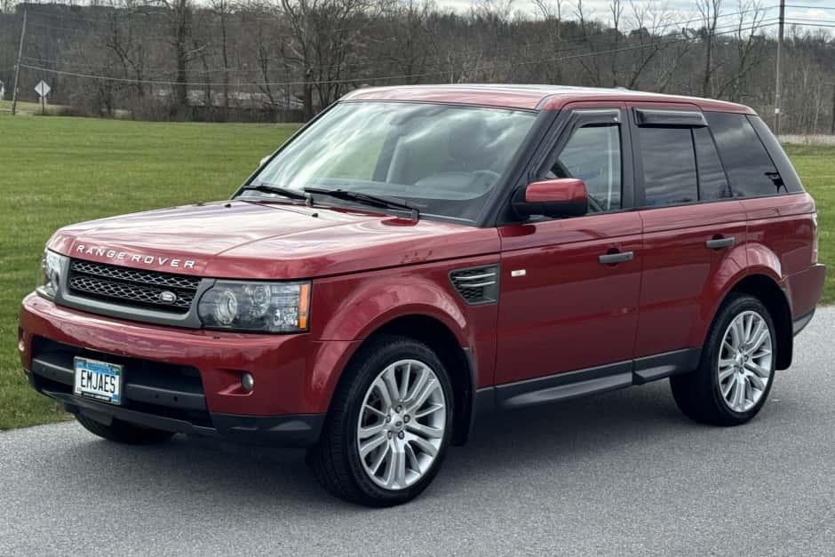 2011 Land Rover Range Rover Sport L320 sold for $15,250