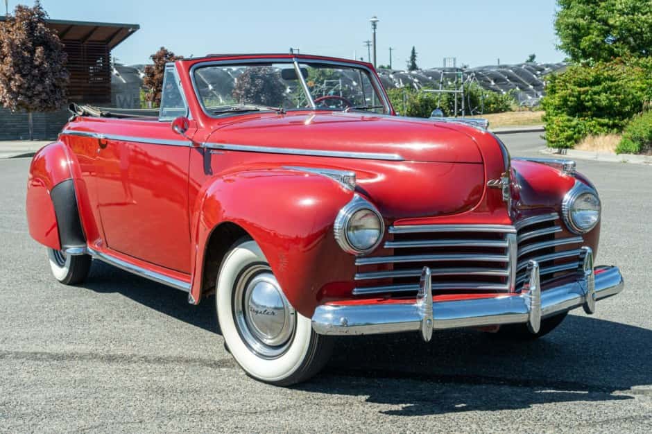 1941 Chrysler Windsor sold for $13,200