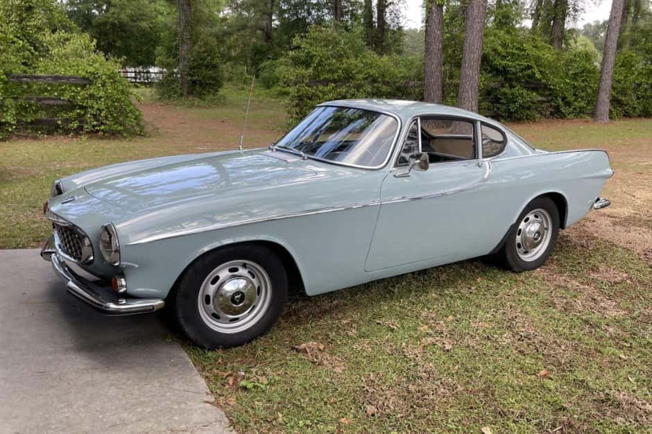 1966 Volvo P1800/1800 sold for $19,250
