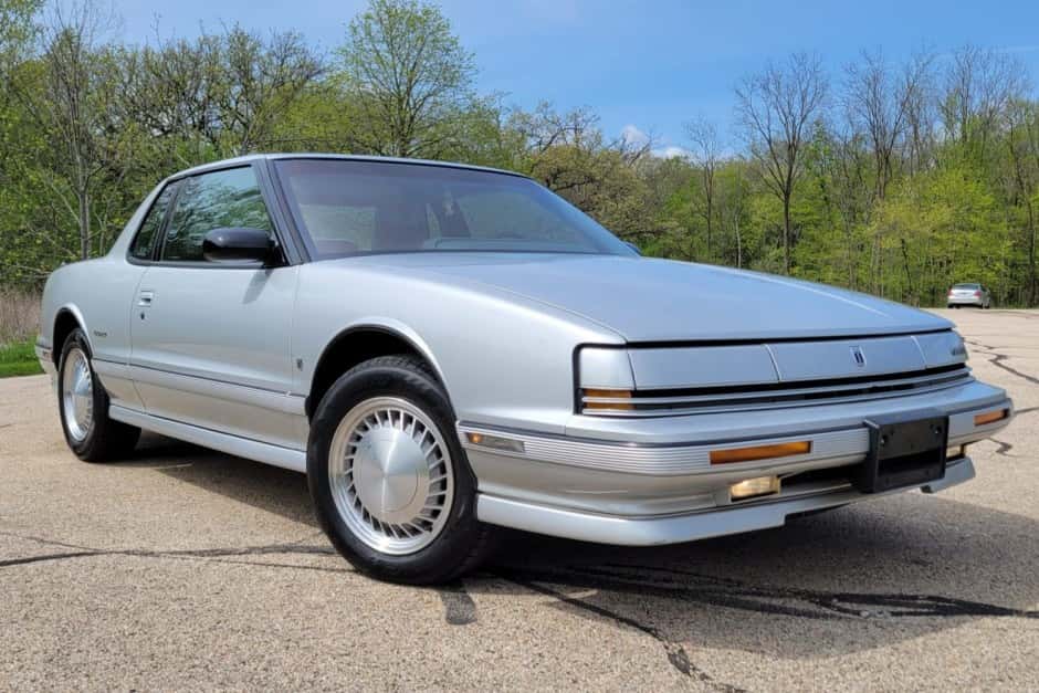 1992 Oldsmobile Toronado sold for $5,800
