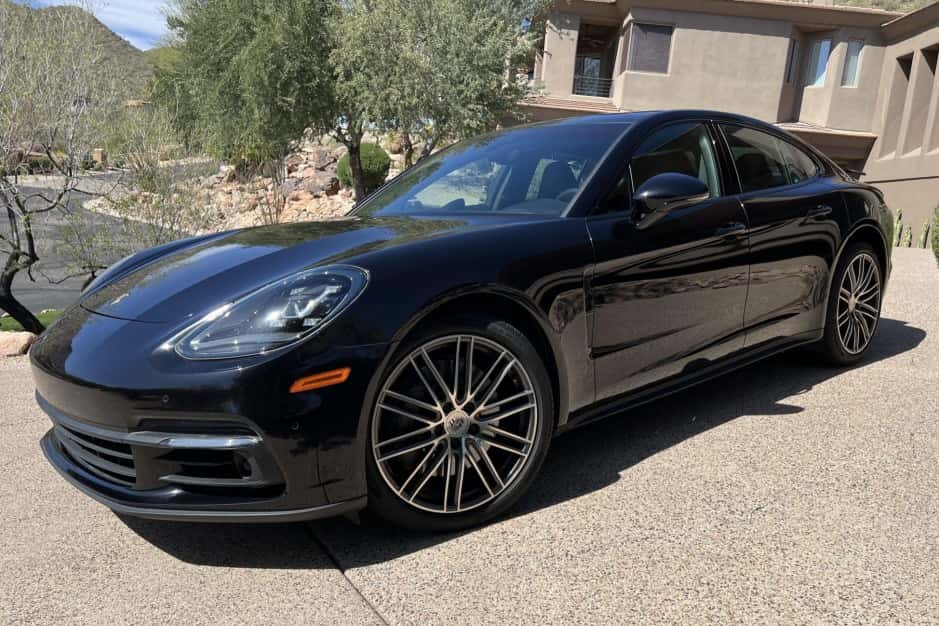 2020 Porsche Panamera sold for $66,550