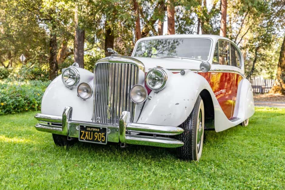 1950 Jaguar Mk VII, VIII, & IX sold for $16,000