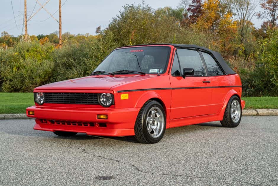 1992 Volkswagen Golf/Rabbit Cabriolet sold for $7,200