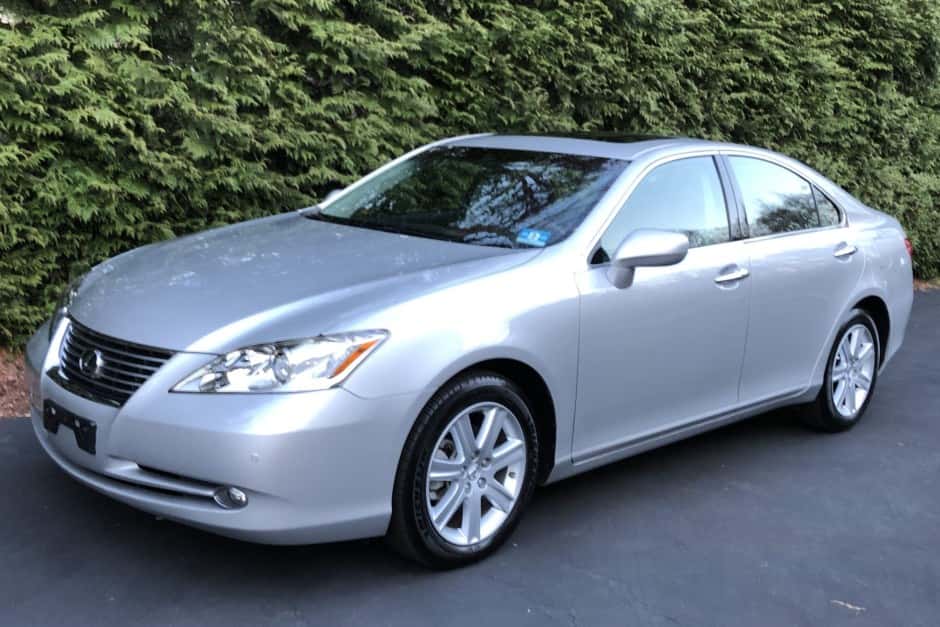 2009 Lexus ES sold for $24,750