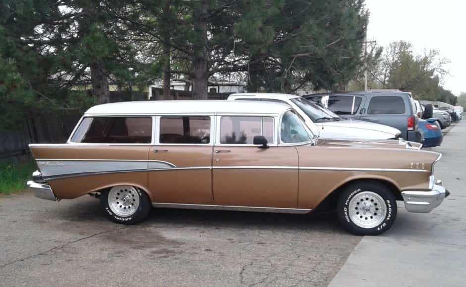 1957 Chevrolet Tri-5 sold for $16,001