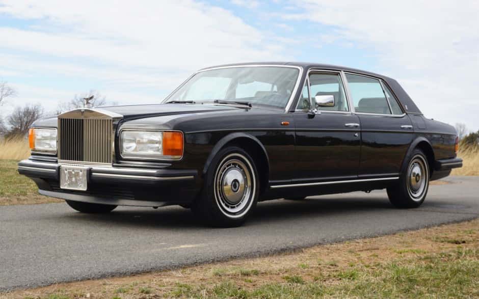 1990 Rolls-Royce SZ Silver Spirit & Silver Spur sold for $7,600