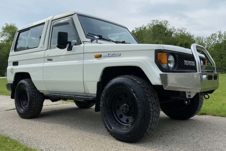 1986 Toyota Land Cruiser 70-Series sold for $15,269