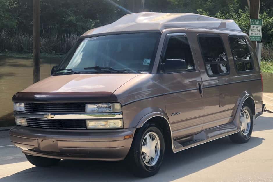 1995 Chevrolet  sold for $8,700