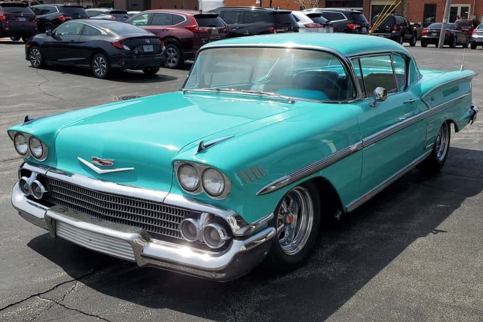 1958 Chevrolet Impala sold for $32,000