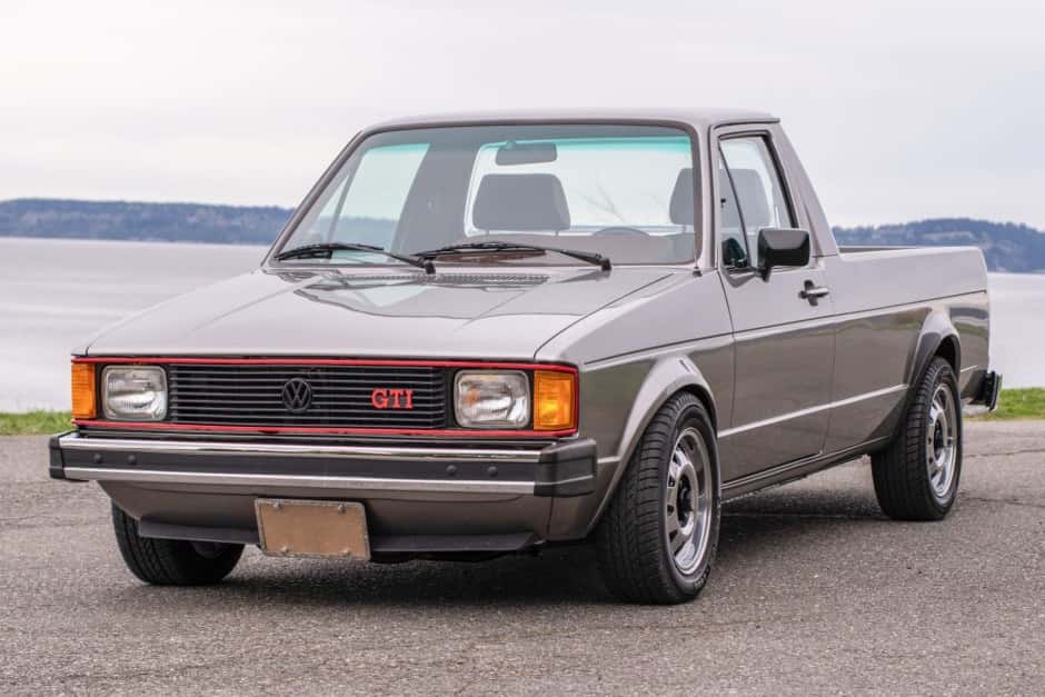 1982 Volkswagen Caddy & Rabbit Pickup sold for $21,000