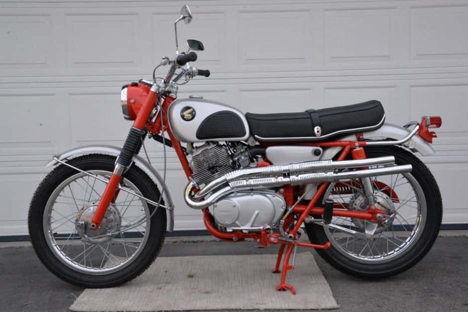 1964 Honda CL72, CB72, CA72, & C72 sold for $5,700