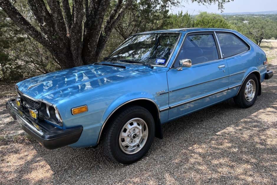 1977 Honda Accord sold for $12,250