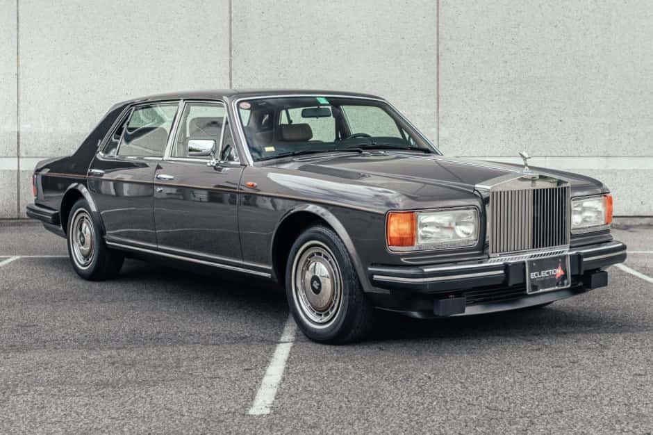 1990 Rolls-Royce SZ Silver Spirit & Silver Spur sold for $48,500