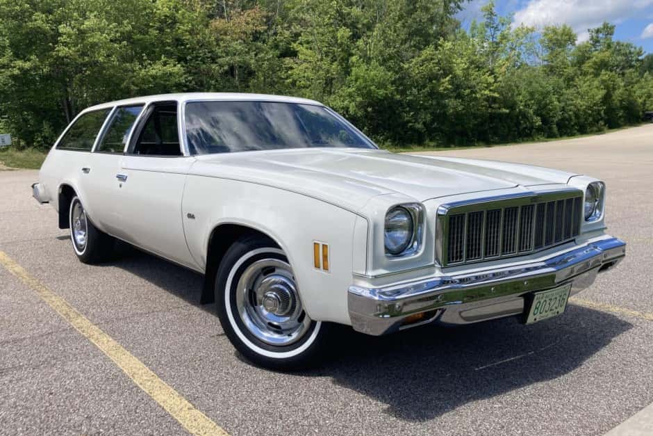 1975 Chevrolet Chevelle sold for $10,500
