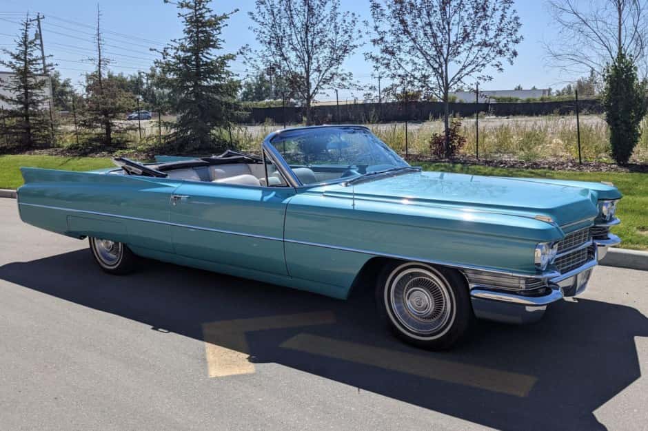 1963 Cadillac Series 62 sold for $38,250