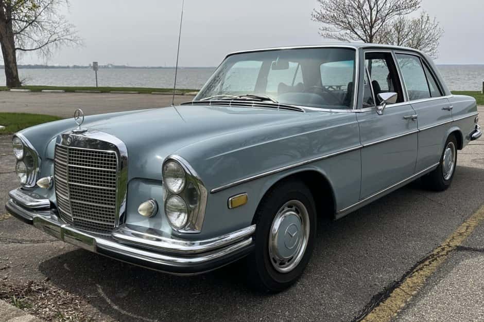 1969 Mercedes-Benz W108 & W109 sold for $12,000