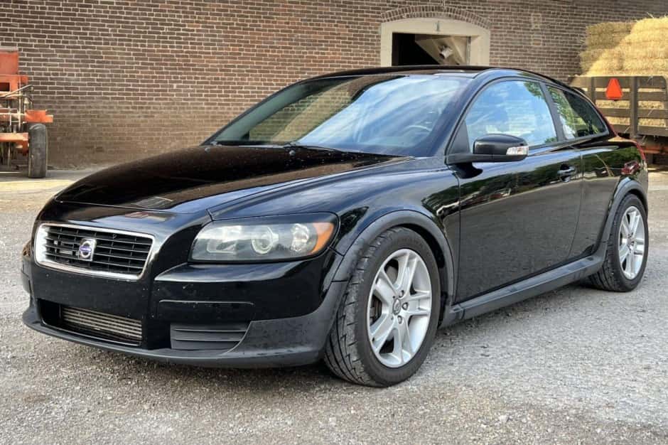 2010 Volvo C30 sold for $12,650