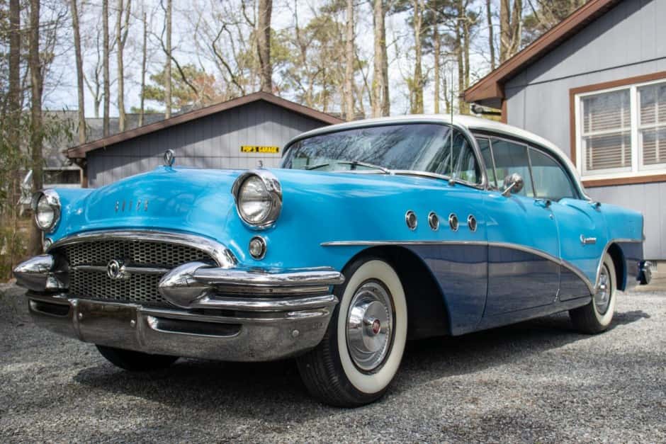 1955 Buick Century sold for $12,561