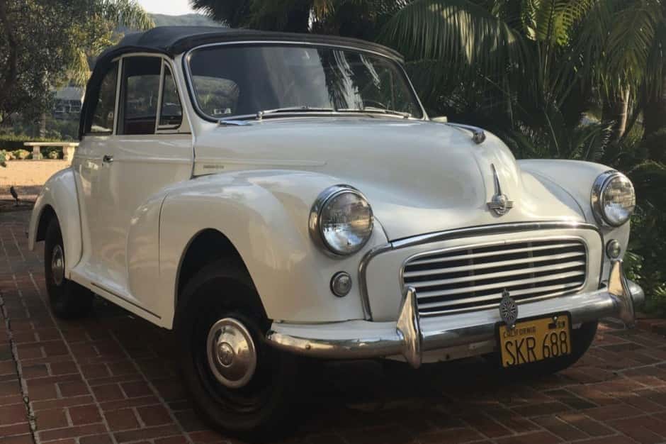 1960 Morris Minor sold for $9,300