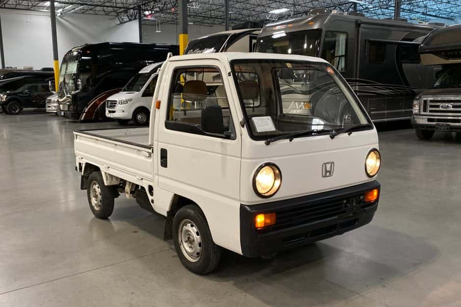 1989 Honda Acty sold for $6,400