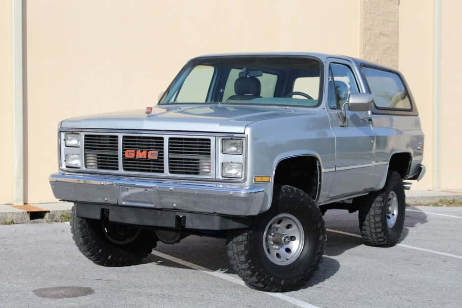 1986 GMC Jimmy (1973-1991) sold for $8,750