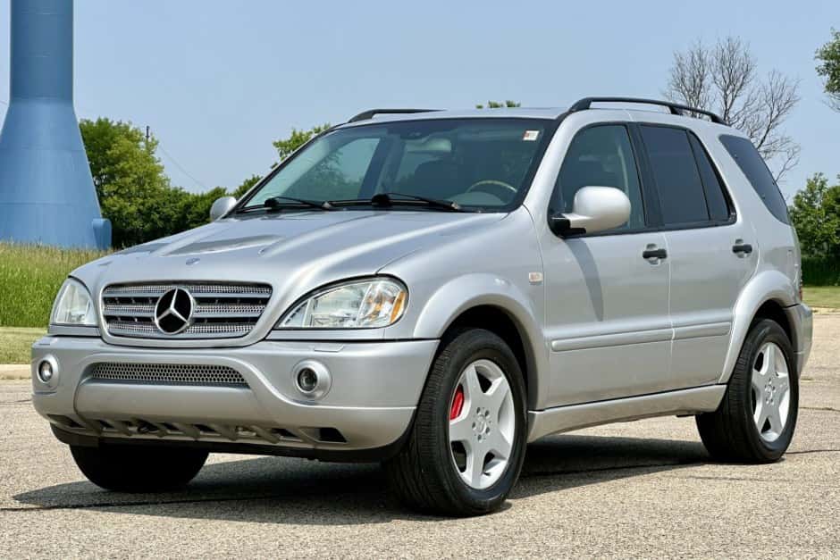 2001 Mercedes-Benz M-Class & GLE-Class sold for $12,000