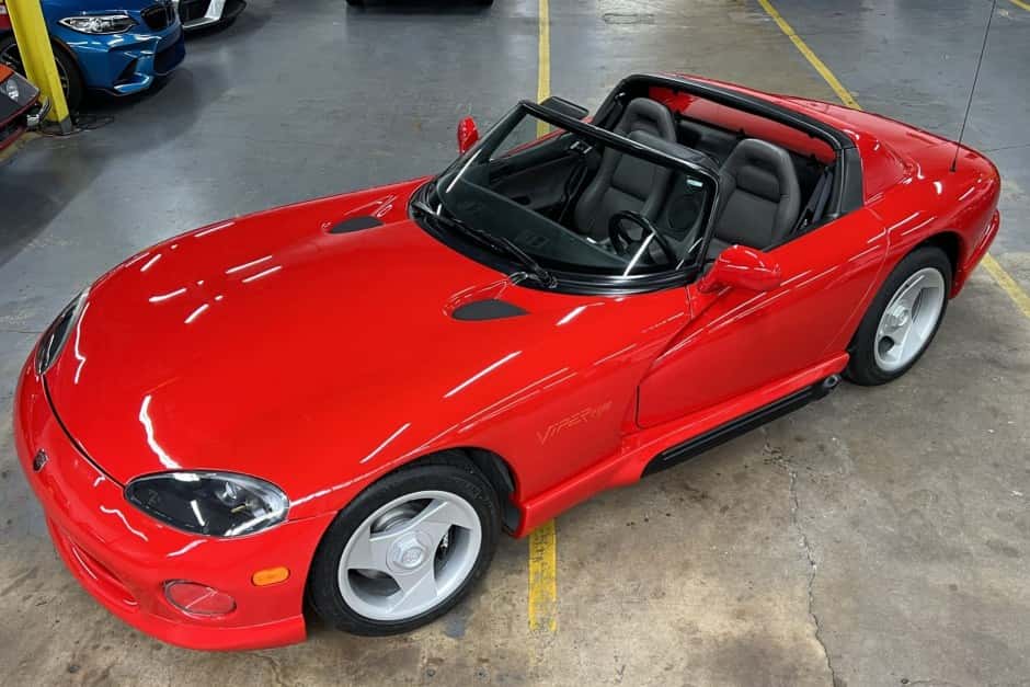 1993 Dodge Viper SR I (1992-1995) sold for $40,000