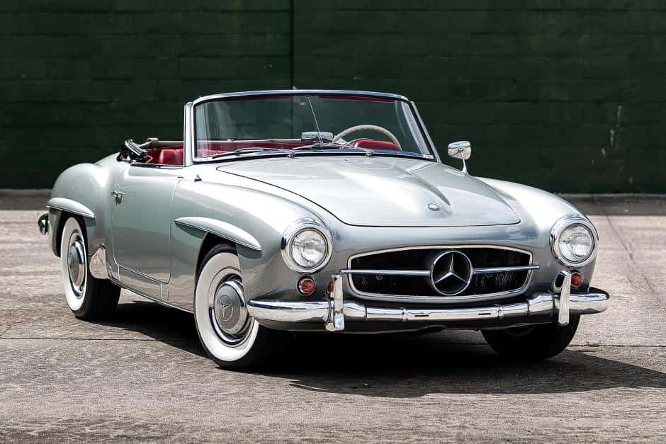1961 Mercedes-Benz 190SL sold for $140,000