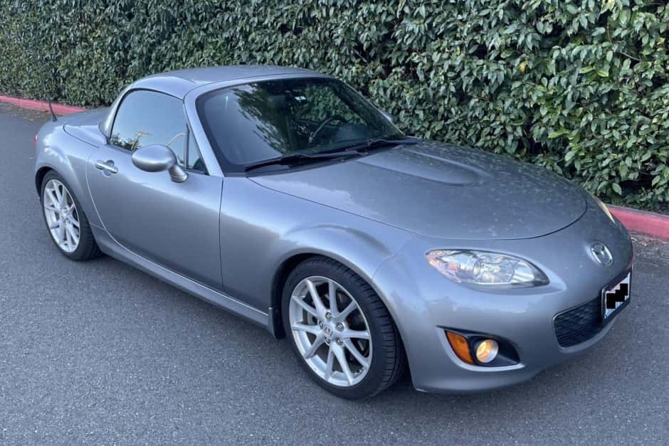 2011 Mazda NC MX-5 Miata sold for $13,750
