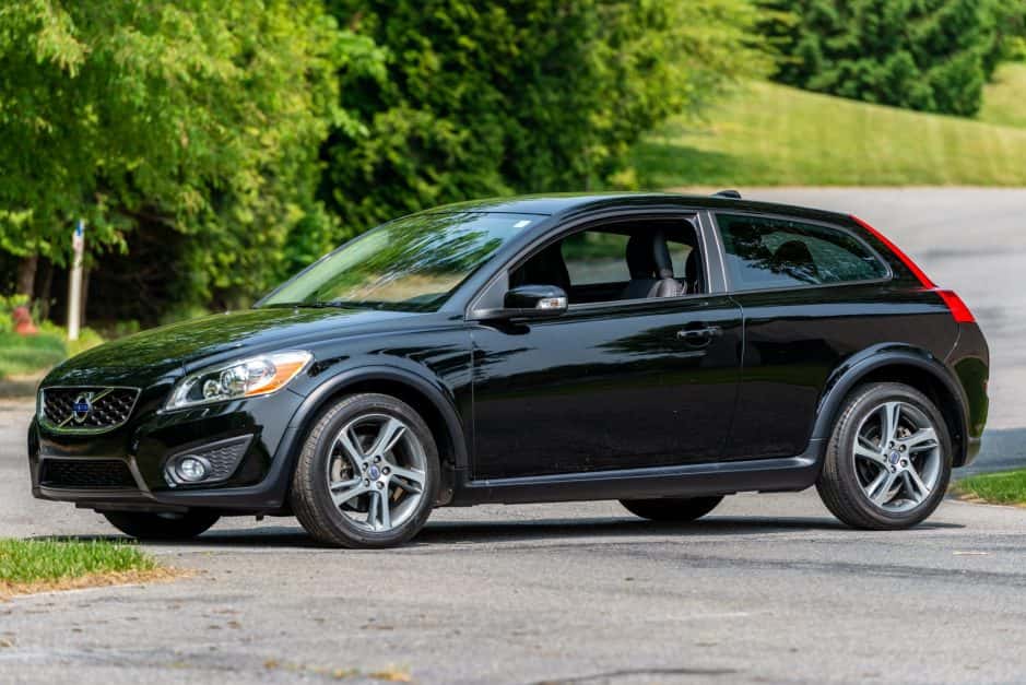 2013 Volvo C30 sold for $17,200