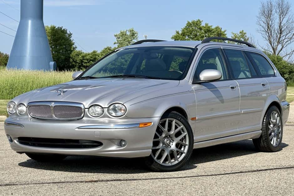 2006 Jaguar X-Type sold for $11,250