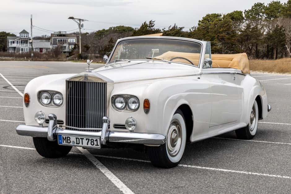 1965 Rolls-Royce Silver Cloud & Phantom V sold for $118,000