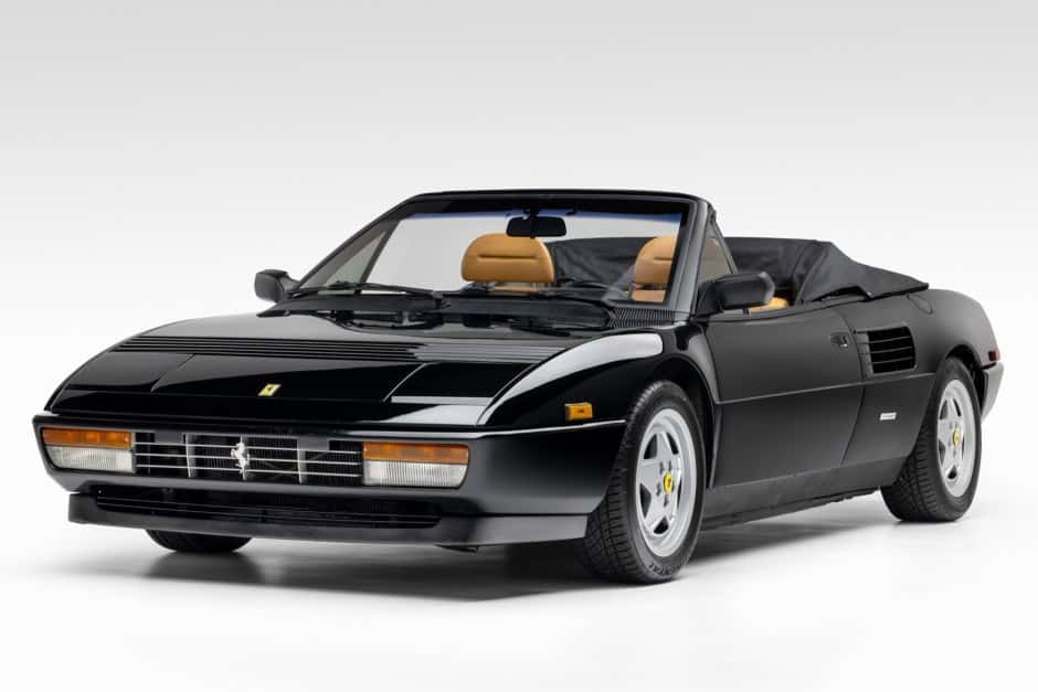 1992 Ferrari Mondial sold for $60,500