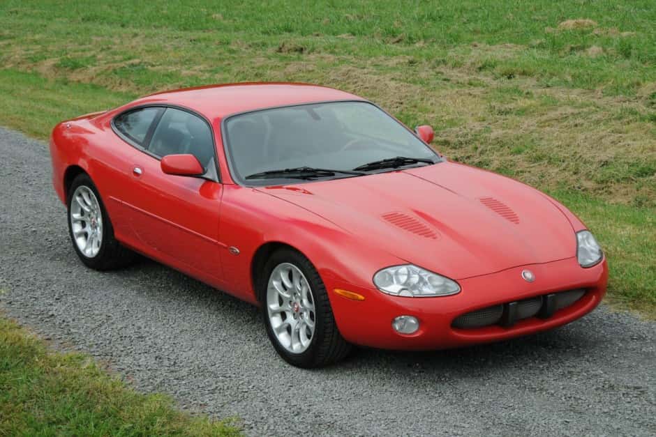 2001 Jaguar XKR sold for $10,250