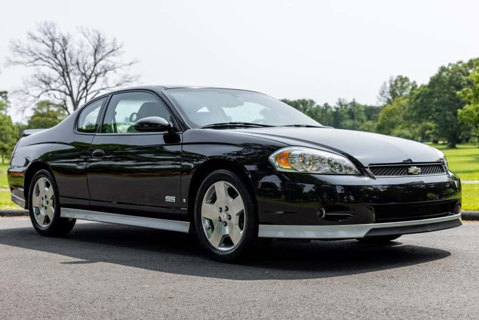 2006 Chevrolet Monte Carlo sold for $14,100