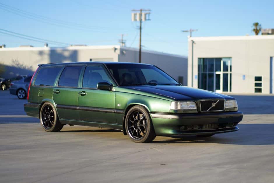 1996 Volvo 850 sold for $11,000