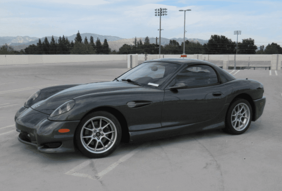 2004 Panoz Esperante sold for $25,805