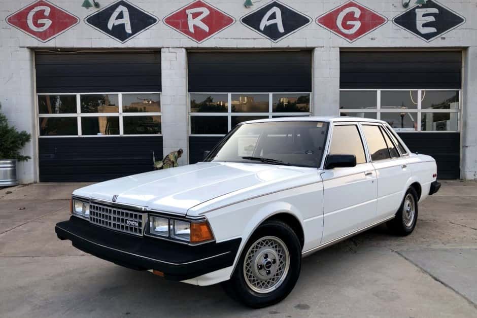 1984 Toyota Cressida & Mark II sold for $5,400