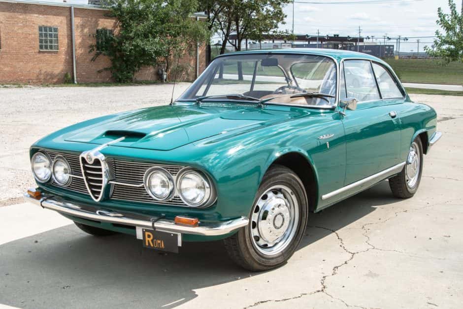 1962 Alfa Romeo 106-Series 2600 sold for $70,500