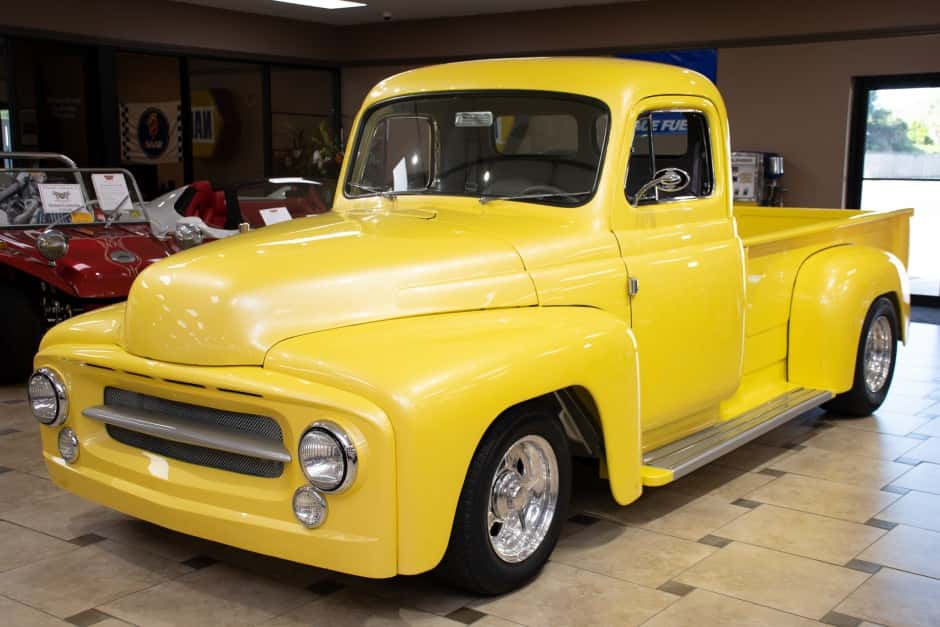 1953 International Harvester  sold for $28,750