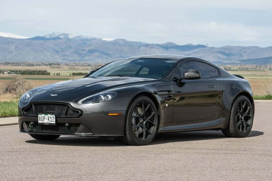 2010 Aston Martin V8 Vantage (2006+) sold for $47,257