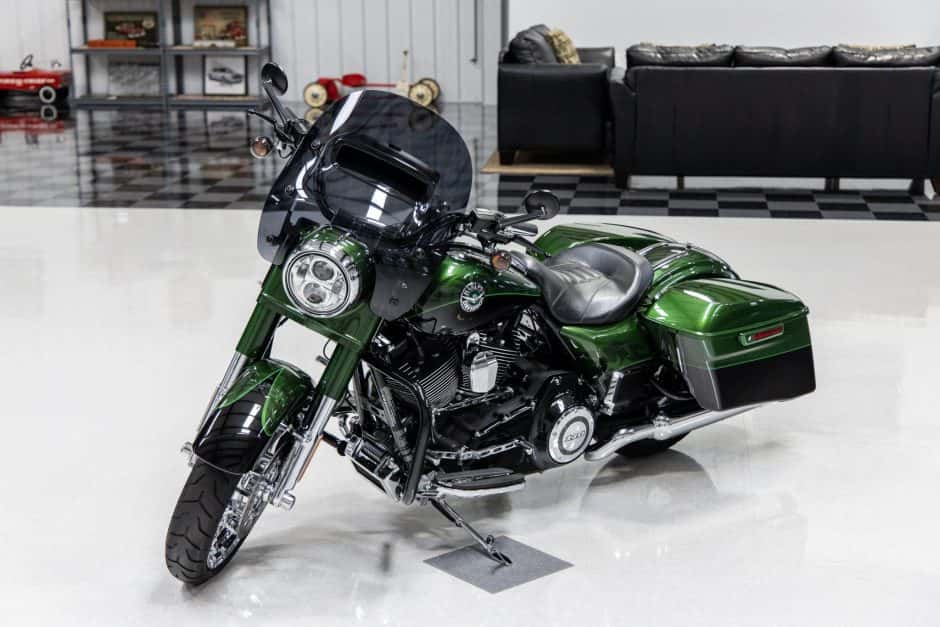 2014 Harley-Davidson Touring sold for $21,500