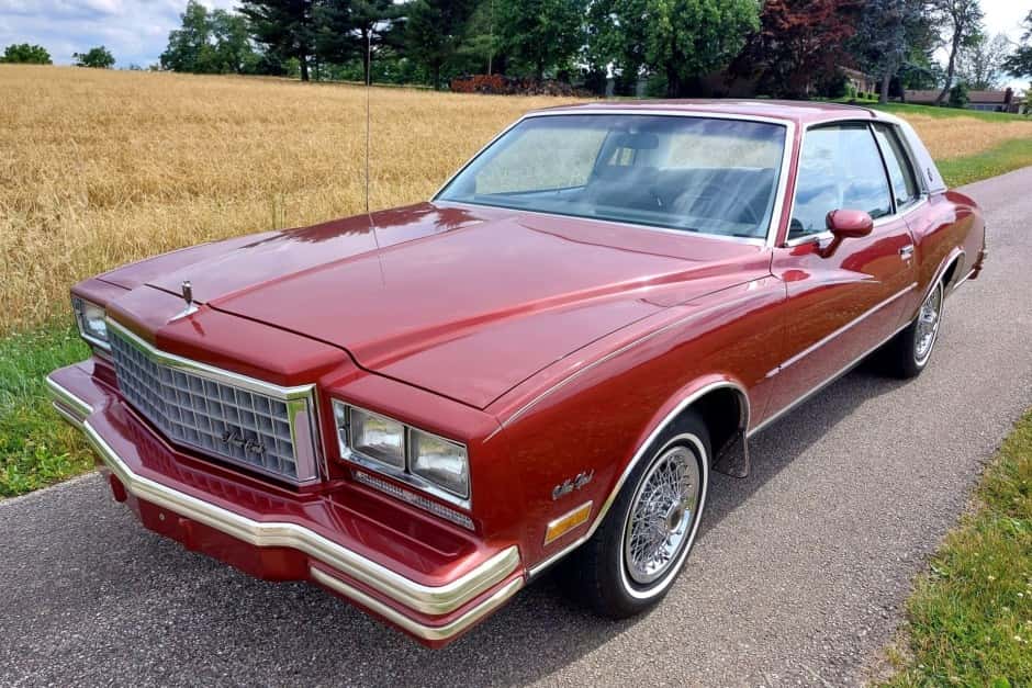1980 Chevrolet Monte Carlo sold for $15,000