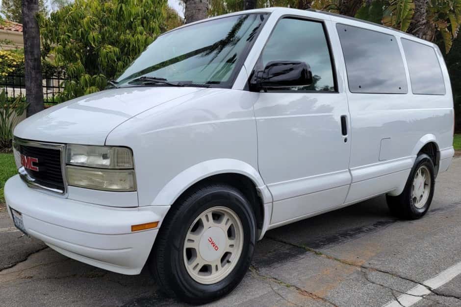 2003 GMC Van sold for $12,777