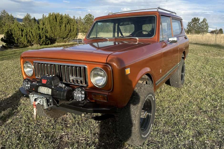 1974 International Harvester Scout sold for $22,810