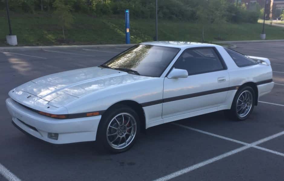 1988 Toyota Supra A70 (1986-1992) sold for $7,600