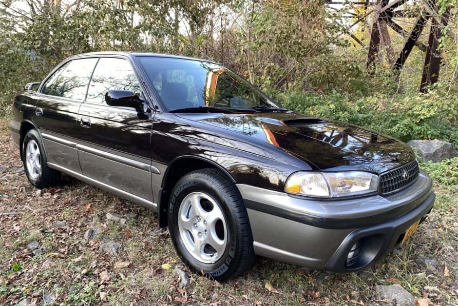 1999 Subaru Legacy sold for $10,100